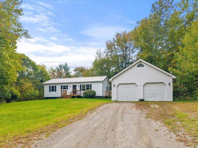 House for sale in Hudson, Penobscot County