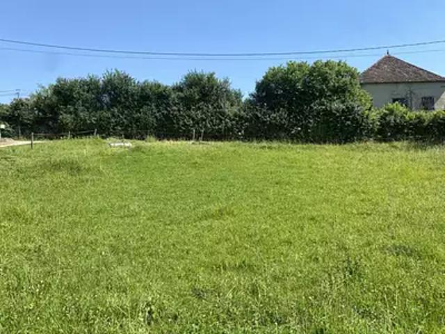 Terrain vente à Brieux, Brangues