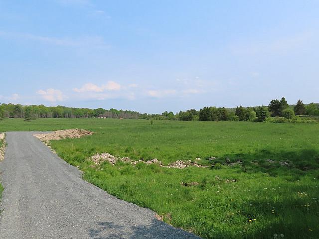 Land for sale in Ontario
