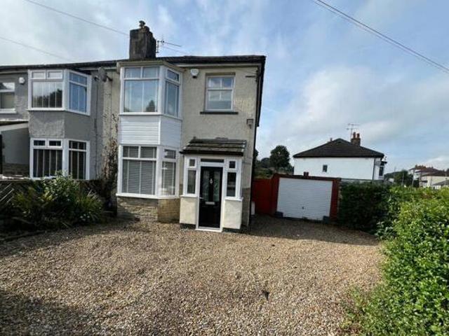 House for sale in Cottingley, West Yorkshire