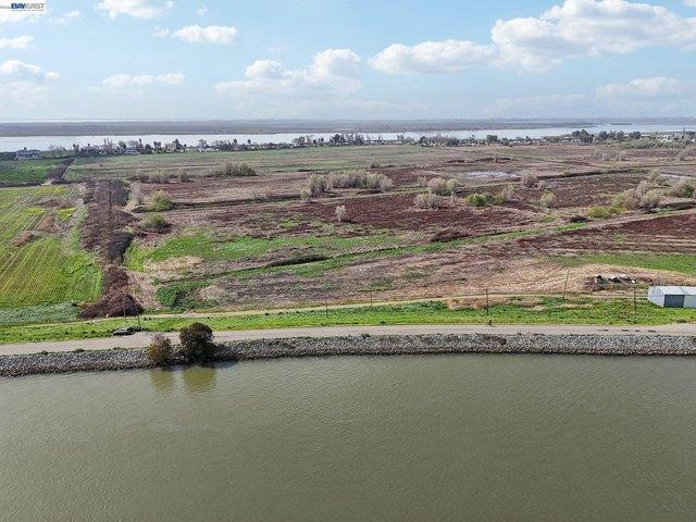 Land for sale in Isleton, California