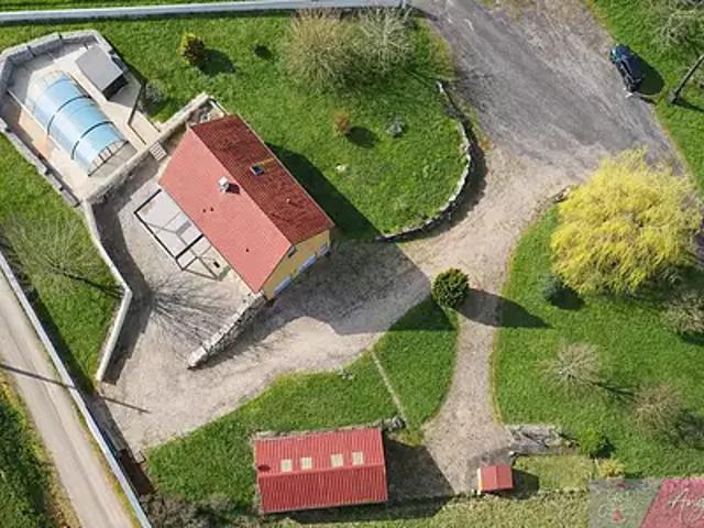 Maison vente à Dole, Brans