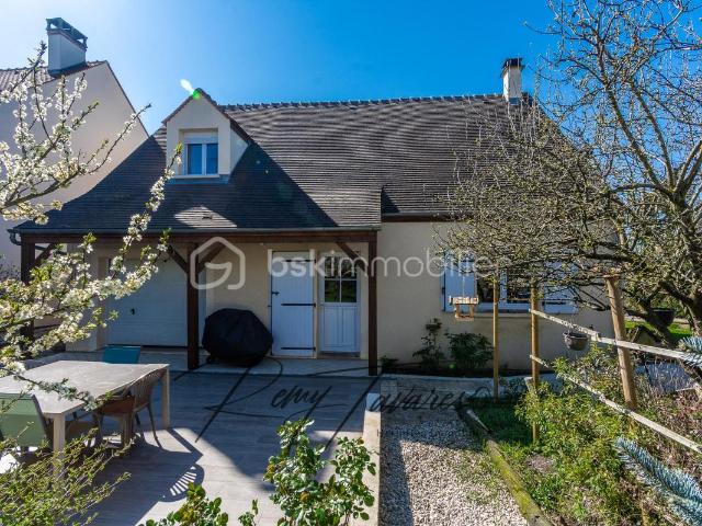 Maison vente à Fontainebleau, Bransles