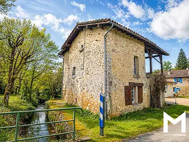 Maison vente à Nontron, Brantôme