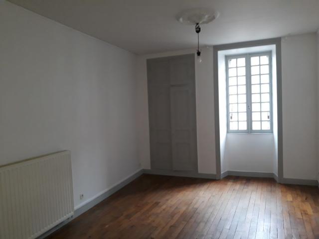 Appartement location à Nontron, Brantôme