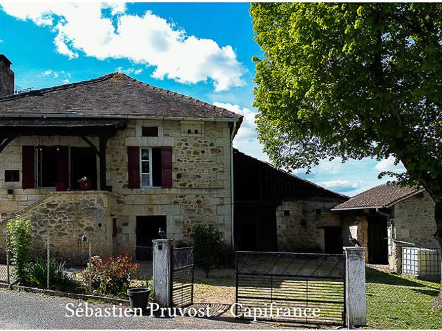 Ferme vente à Nontron, Brantôme