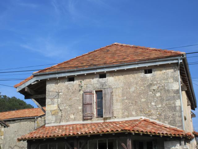 Maison vente à Nontron, Brantôme