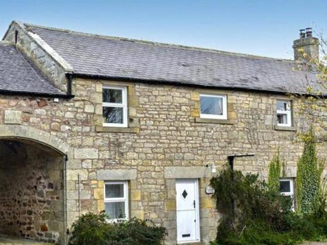 House for sale in Alnwick, Northumberland