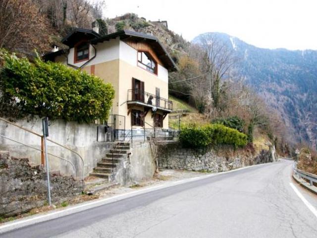 Villa Indipendente in vendita a Comunità Montana della Valle Brembana, Branzi