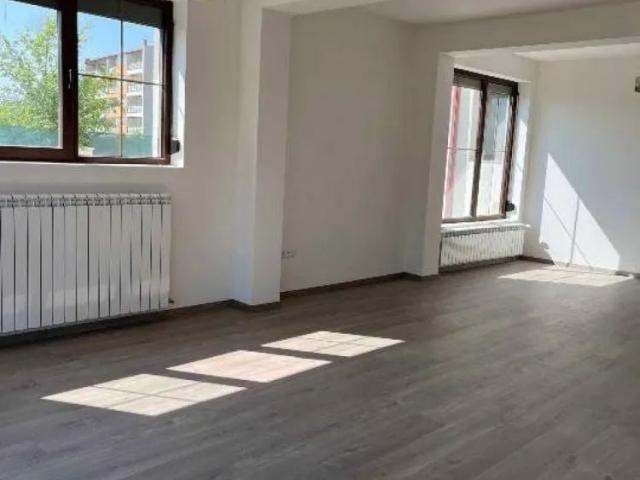 Casă închirieri în București