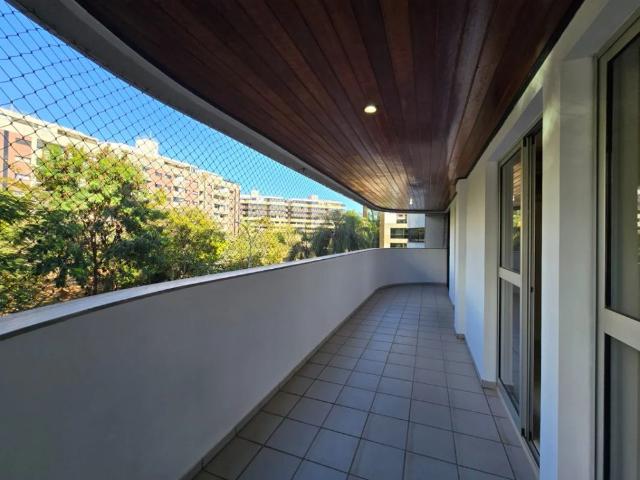 Apartamento aluguel em SQN 212, Plano Piloto