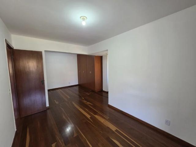 Apartamento aluguel em SQN 212, Plano Piloto