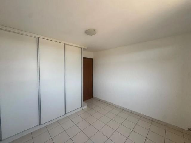 Apartamento aluguel em Condomínio Privê Lago Norte I, Lago Norte