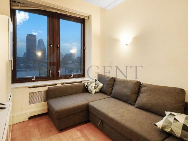 Apartment for rent in South Bank, Greater London