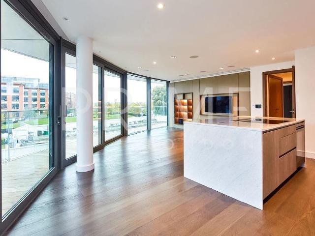 Apartment for rent in Fulham Reach, Greater London