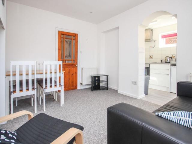 Apartment for rent in Talbot Village, Bournemouth