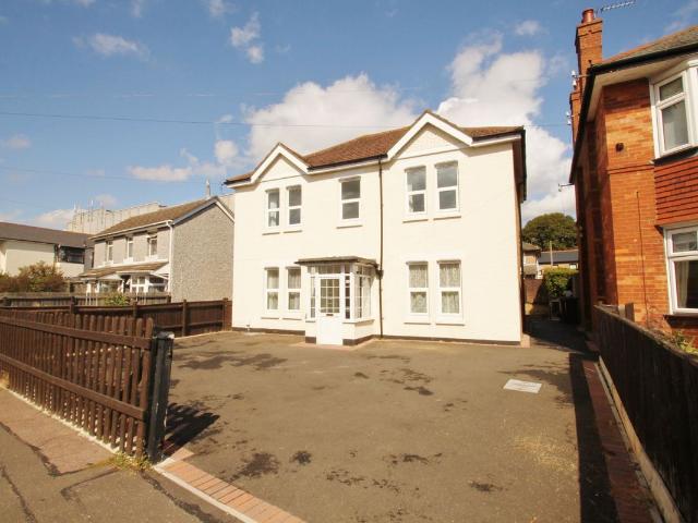 Apartment for rent in Moordown, Bournemouth