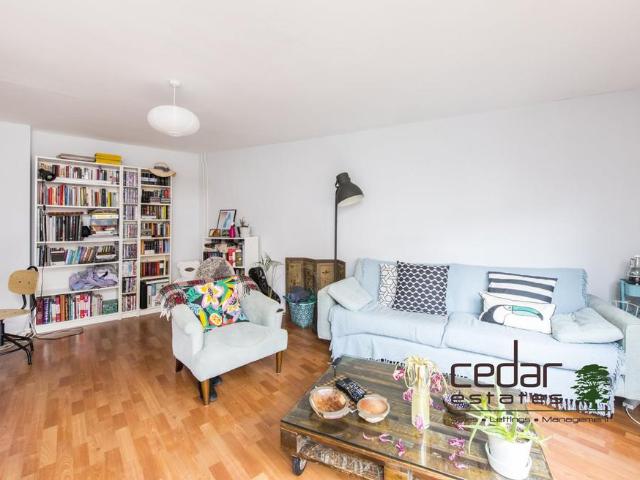 House for rent in Kilburn, Greater London
