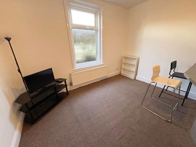 House for rent in Kilburn, Greater London