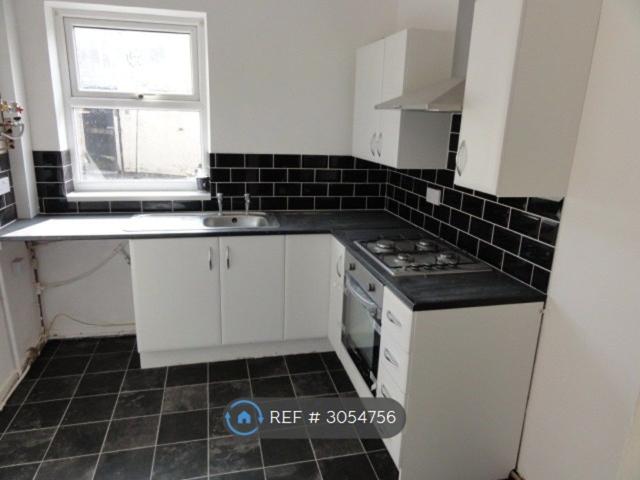 House for rent in Claughton, Birkenhead