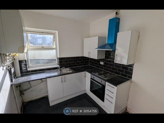 House for rent in Claughton, Birkenhead