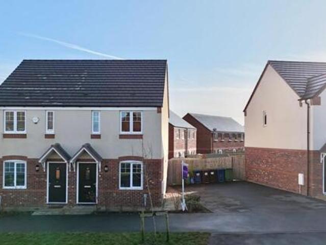 House for sale in Stone, Baswich
