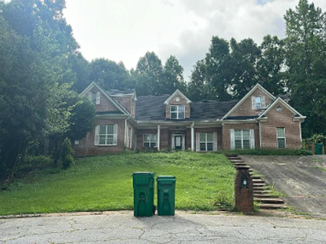 House for sale in Redan, Georgia