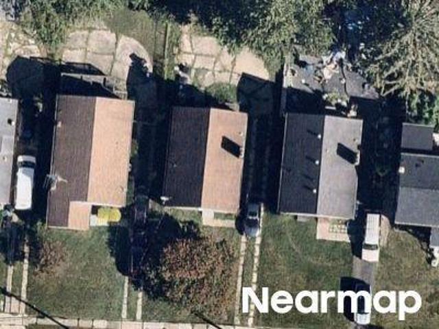 House for sale in Roselawn, Ohio