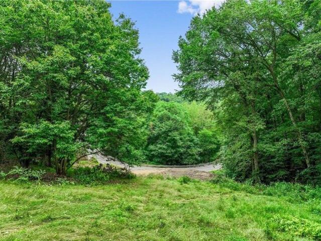 Land for sale in Beaver Falls Land for sale in Beaver Falls