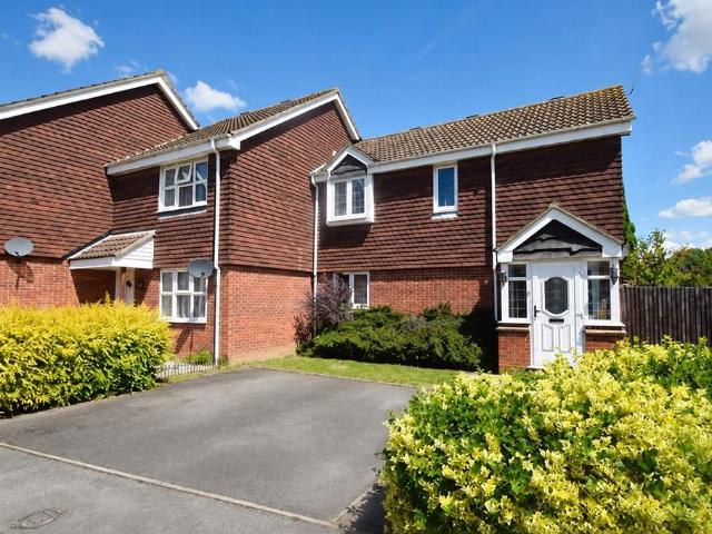 House for rent in Yeading, Greater London