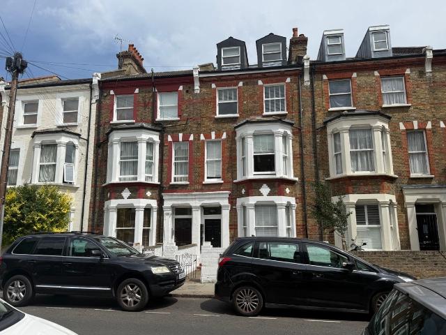 Apartment for rent in Kensal Town, Greater London