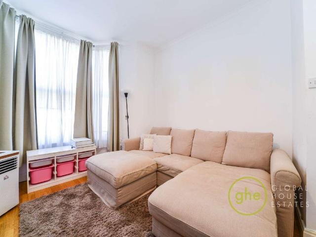 Apartment for rent in Kensal Town, Greater London