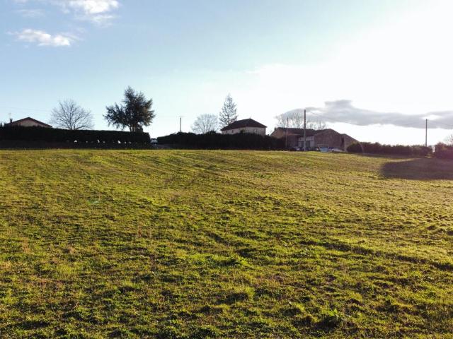 Terrain vente à Agen, Brax