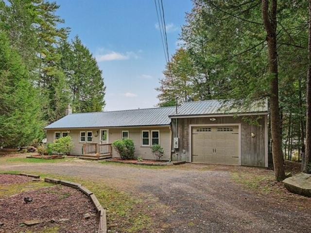 House for sale in Chesterfield, Hampshire County