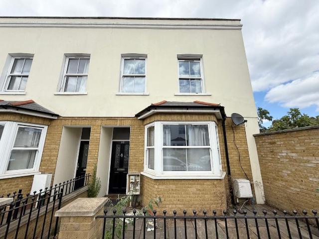 House for rent in Nunhead, Greater London