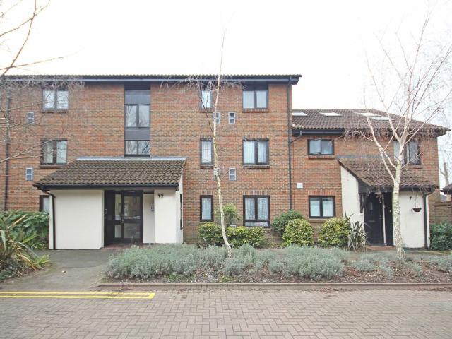 Apartment for rent in London Borough of Hounslow, Spring Grove