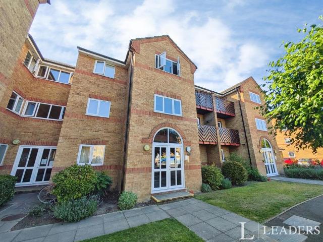 Apartment for rent in Hockerill, Colliers End