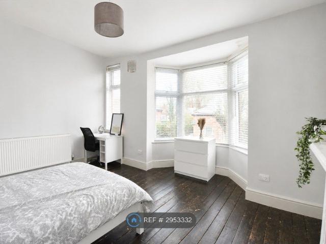 Room for rent in Bede Island, Old Wharf