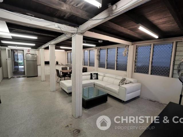 Apartment for rent in Toombul, Queensland