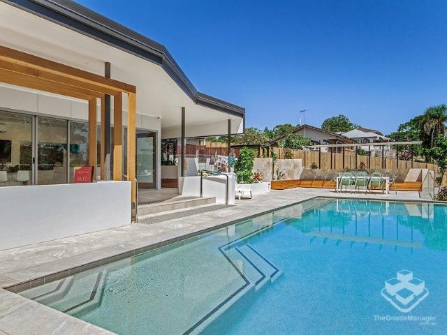 Townhouse for rent in Greystone Terraces, City of Brisbane