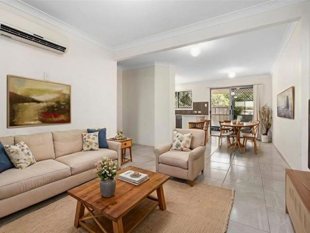 Townhouse for rent in Toombul, Queensland