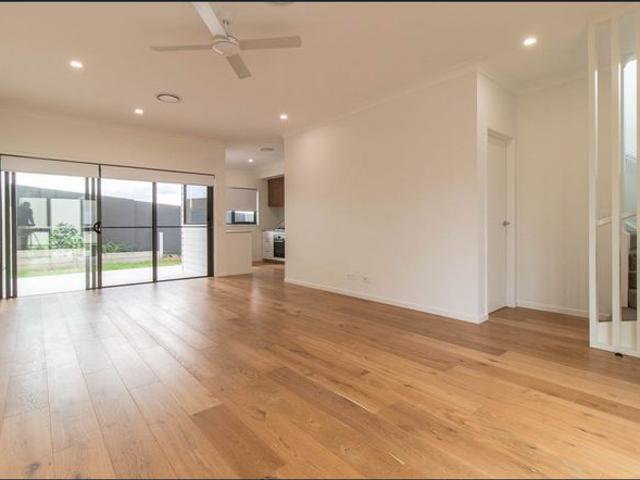Townhouse for rent in Fernbrook, Queensland