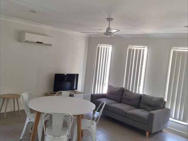 Apartment for rent in Miles, Queensland