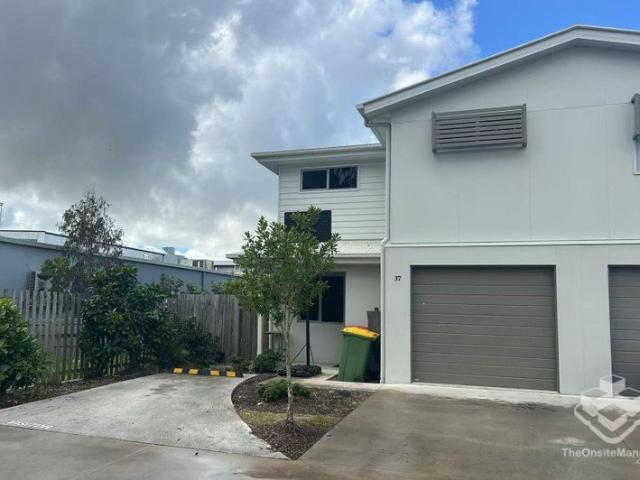 Townhouse for rent in Bannockburn, Greater Brisbane