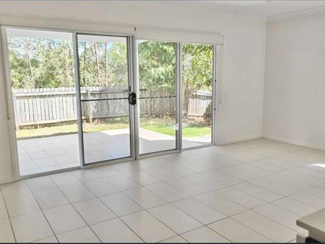 Townhouse for rent in Fernbrook, Queensland
