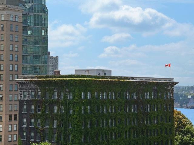 Apartment for rent in Denman Village, Vancouver
