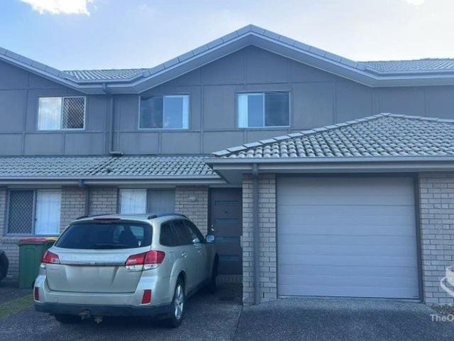 Townhouse for rent in Toombul, Queensland