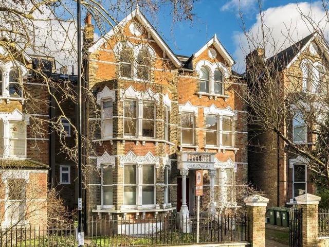 Apartment for rent in London Borough of Lewisham, New Cross