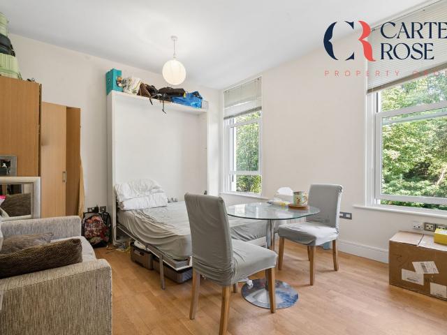 Studio for rent in London Borough of Lewisham, New Cross