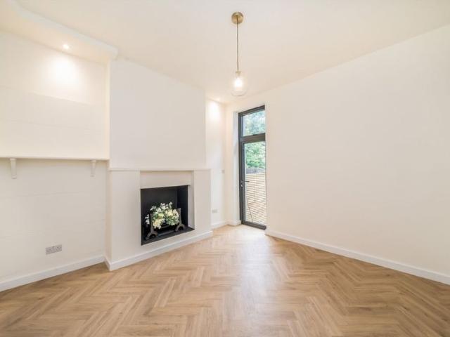 House for rent in London Borough of Lewisham, Brockley